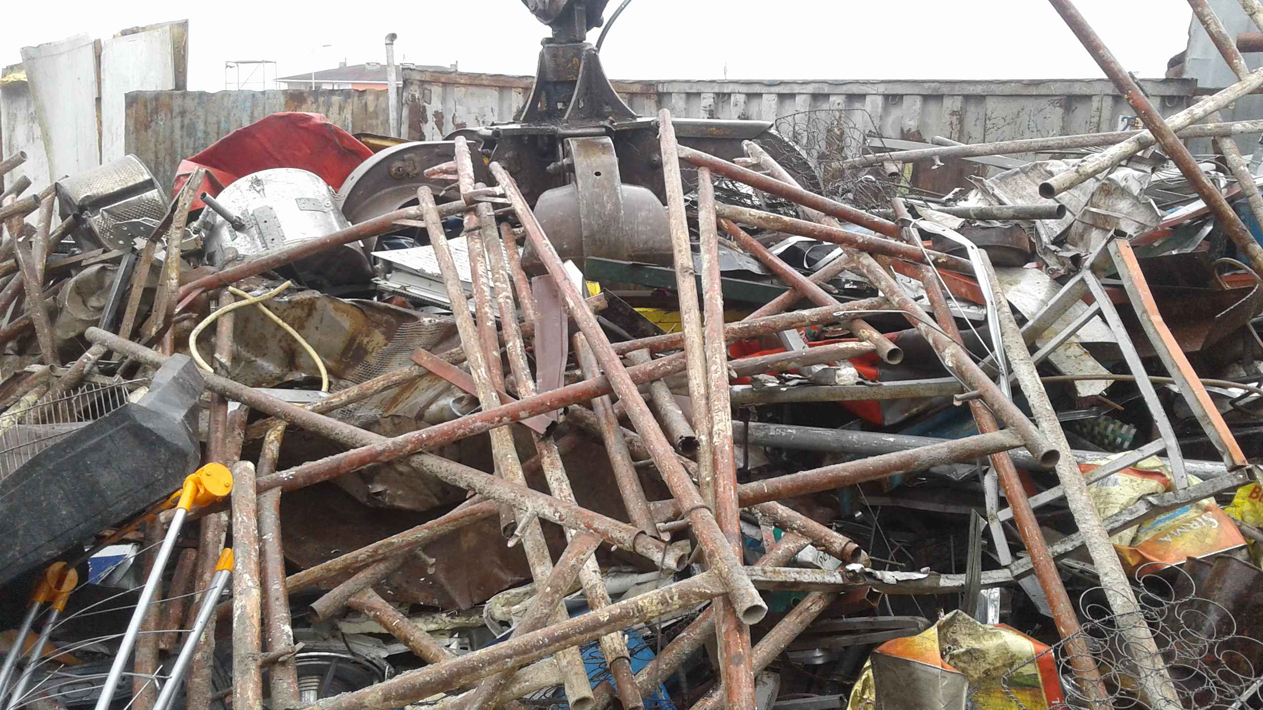 Ataşehir bölgesinden hurda alımı
